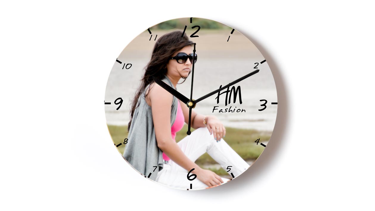 Round Clock (Wall Clock)