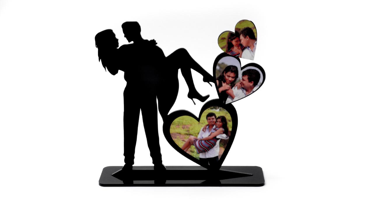 Love Couple Frame 1