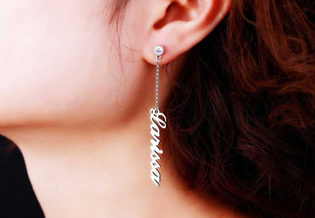 Earrings with chain personalised name