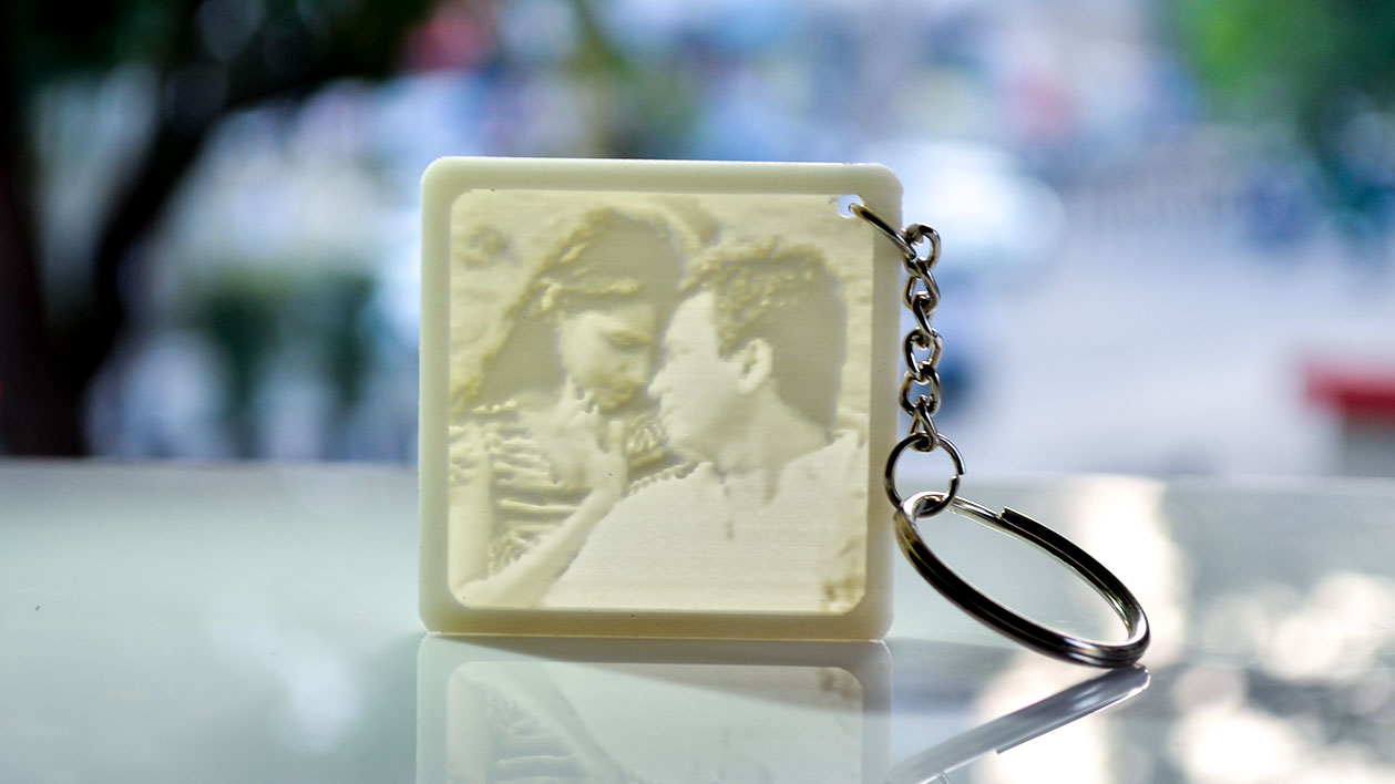 3D Square Keychain [Photo visible in light]