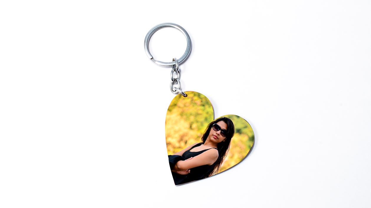 Heart Side Hole Keychain (Large)